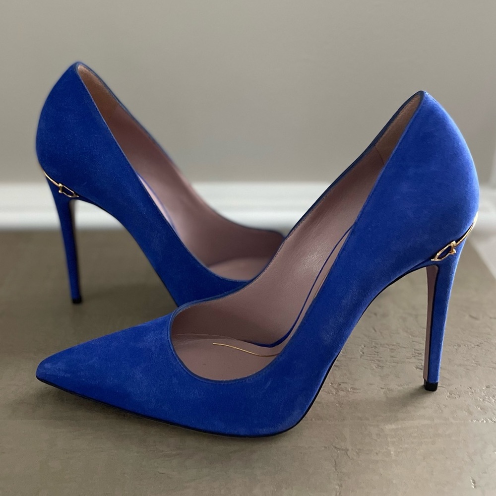 💙 Gucci Blue Suede Pointed Toe Pumps Size 38.5 - Picture 4 of 16